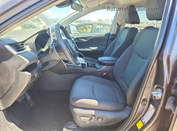 4T3RWRFV2RU143425 2024 TOYOTA RAV4 Gray Front interior view