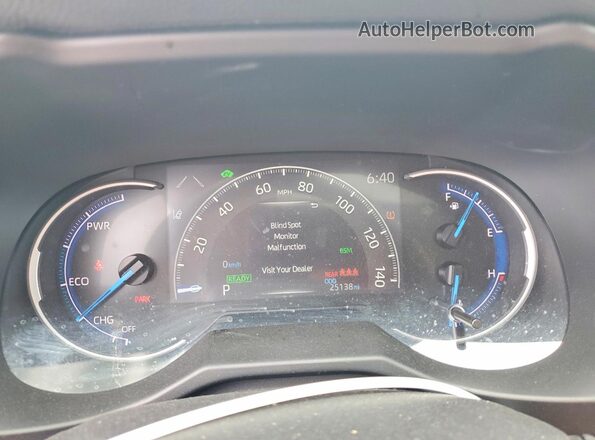 4T3RWRFV2SU188502 2025 TOYOTA RAV4 White Instrument cluster view
