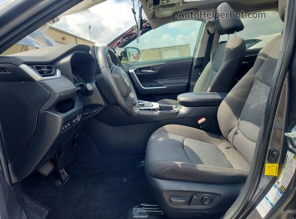 4T3RWRFV3MU027496 2021 TOYOTA RAV4 Gray Front interior view