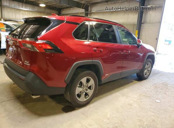 4T3RWRFV3RU147399 2024 TOYOTA RAV4 Red Rear right
