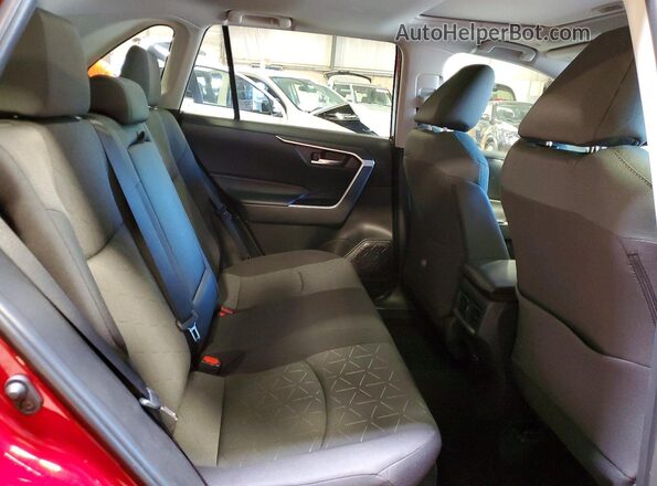 4T3RWRFV3RU147399 2024 TOYOTA RAV4 Red Rear interior view