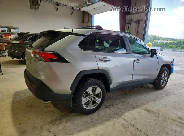 4T3RWRFV4SU210323 2025 TOYOTA RAV4 Gray უკანა მარჯვენა
