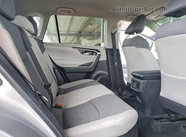 4T3RWRFV5PU082830 2023 TOYOTA RAV4 Серебряный Вид задних сидений