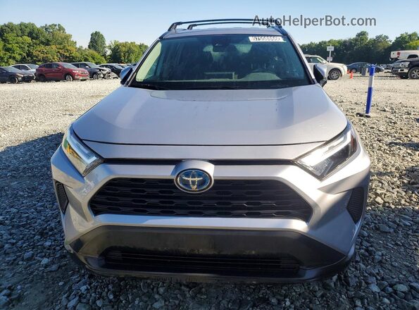 4T3RWRFV6NU063541 2022 TOYOTA RAV4 Silver Widok z przodu
