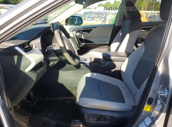 4T3RWRFV6NU063541 2022 TOYOTA RAV4 Silver Widok wnętrza z przodu