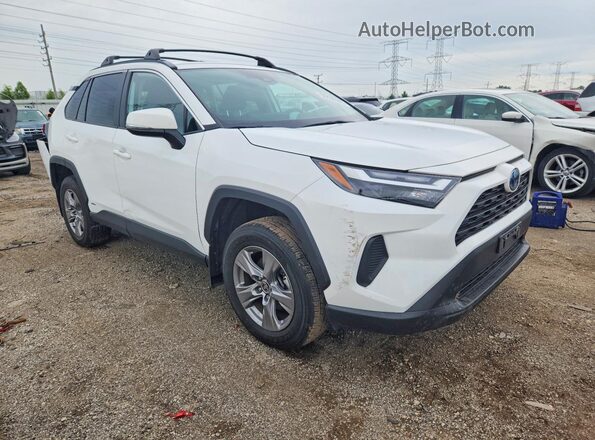 4T3RWRFV6RU126580 2024 TOYOTA RAV4 White Przód prawy