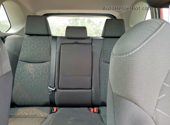 4T3RWRFV8NU057210 2022 TOYOTA RAV4 Burgundy Вид задніх сидінь