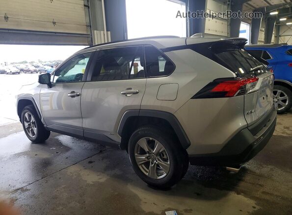 4T3RWRFV8RU151304 2024 TOYOTA RAV4 Серебряный Задняя левая четверть