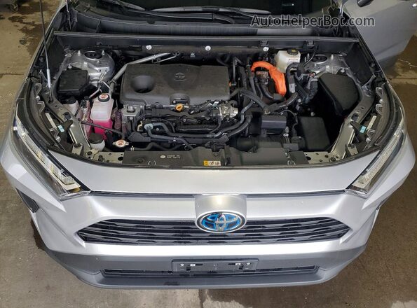 4T3RWRFV8RU151304 2024 TOYOTA RAV4 Серебряный Вид подкапотного пространства