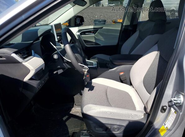 4T3RWRFV9SU211175 2025 TOYOTA RAV4 Silver Вид салону спереду