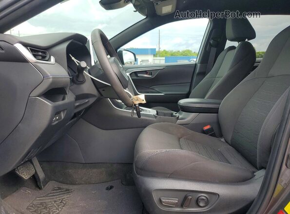 4T3T6RFV0PU137447 2023 TOYOTA RAV4 Серый Вид салона спереди