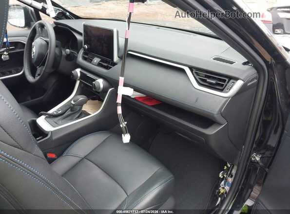 4T3T6RFV8PU111632 2023 TOYOTA RAV4 HYBRID Black წინა სალონის ხედი