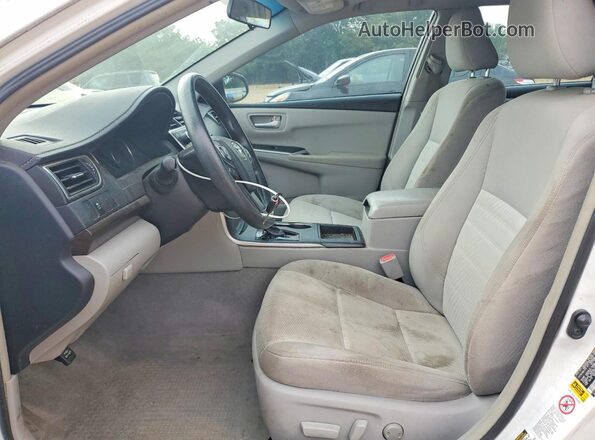 4T4BF1FK1GR564802 2016 TOYOTA CAMRY White Вид салону спереду