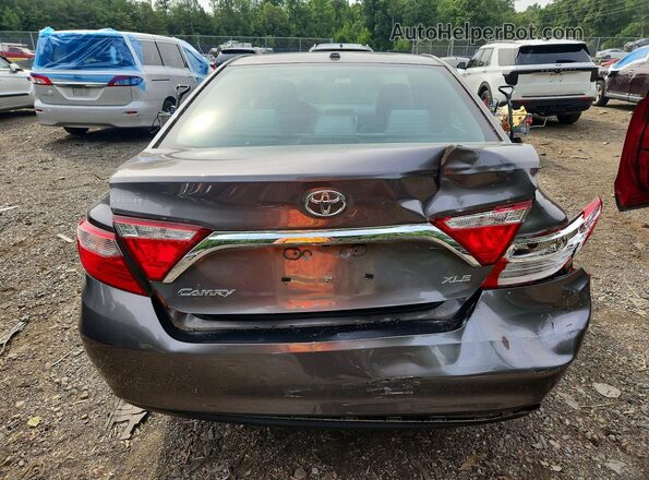 4T4BF1FK1GR580451 2016 TOYOTA CAMRY Gray Rear view