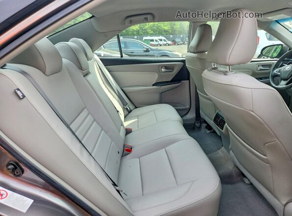 4T4BF1FK1GR580451 2016 TOYOTA CAMRY Gray Rear seats view