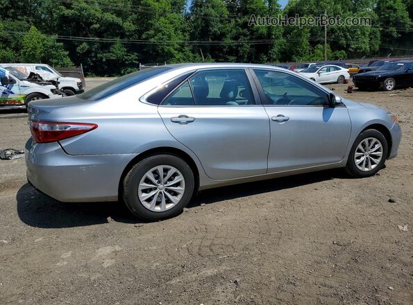 4T4BF1FK2GR533428 2016 TOYOTA CAMRY Silver Rear right