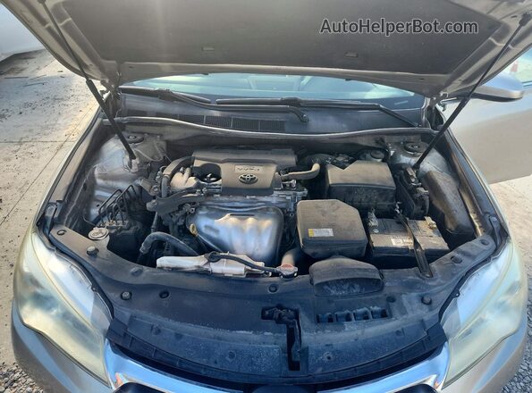 4T4BF1FK2GR566736 2016 TOYOTA CAMRY Tan უკანა სალონის ხედი