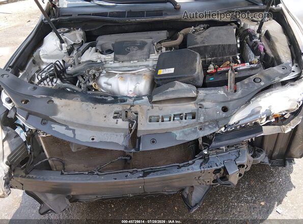 4T4BF1FK3GR582718 2016 TOYOTA CAMRY Серебряный Вид сзади