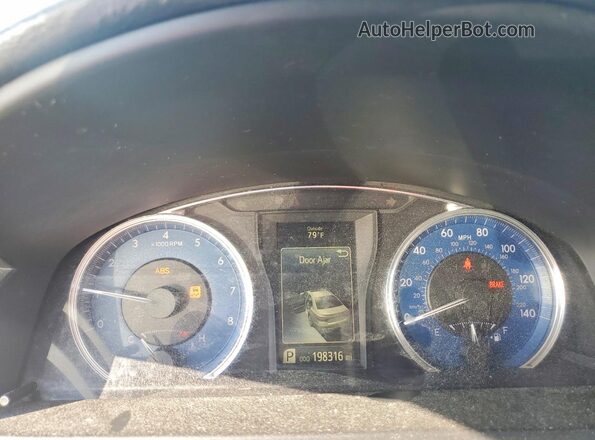4T4BF1FK4GR526707 2016 TOYOTA CAMRY Blue Instrument cluster view