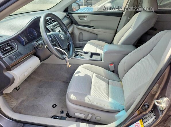 4T4BF1FK4GR537383 2016 TOYOTA CAMRY Gray Widok wnętrza z przodu