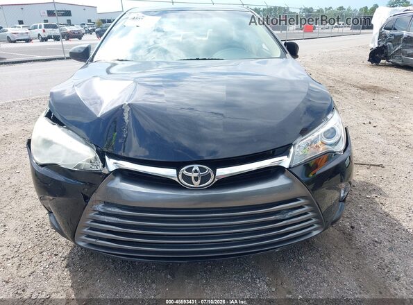4T4BF1FK4GR557682 2016 TOYOTA CAMRY Black Widok z przodu