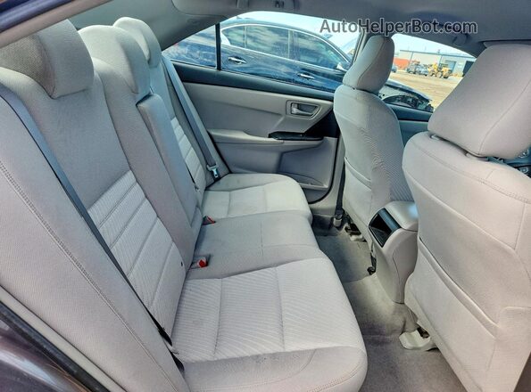4T4BF1FK5GR549753 2016 TOYOTA CAMRY Gray Widok tylnych siedzeń
