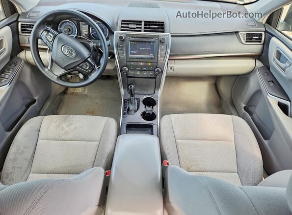 4T4BF1FK5GR549753 2016 TOYOTA CAMRY Gray Widok deski rozdzielczej