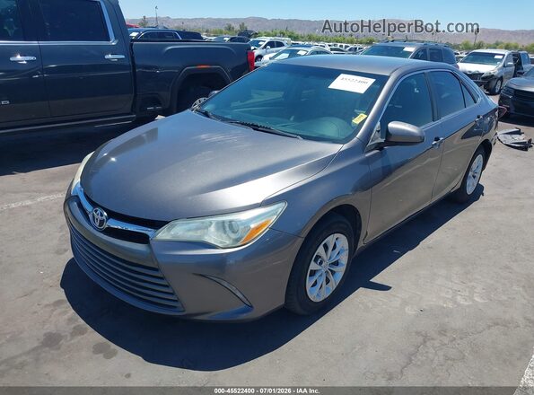 4T4BF1FK7GR569776 2016 TOYOTA CAMRY Gray Vista tres cuartos delantera izquierda