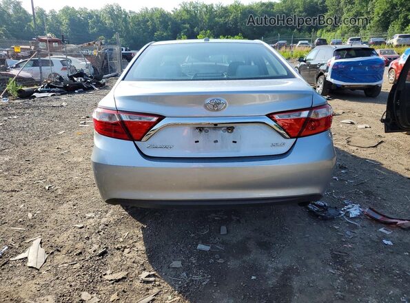 4T4BF1FK7GR574167 2016 TOYOTA CAMRY Silver Вид ззаду