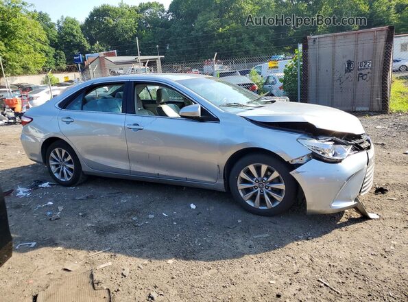 4T4BF1FK7GR574167 2016 TOYOTA CAMRY Silver Передня права чверть