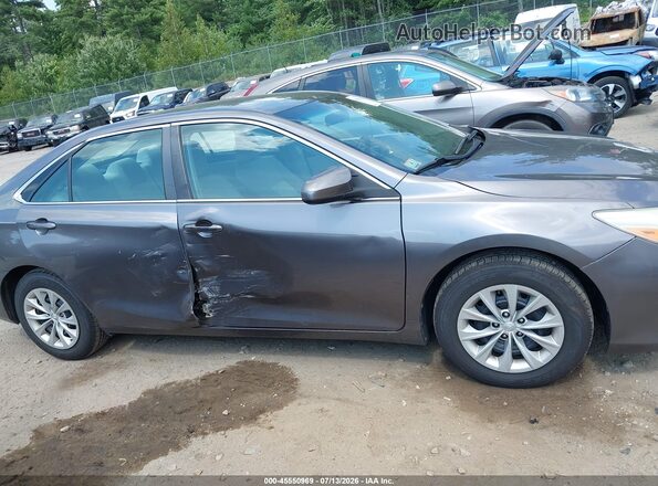 4T4BF1FK8GR535085 2016 TOYOTA CAMRY Gray Vista interior trasera