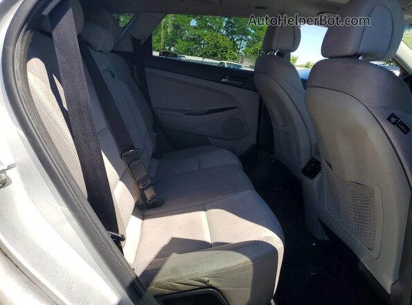 KM8J3CA24JU687311 2018 HYUNDAI TUCSON Silver Widok komory silnika