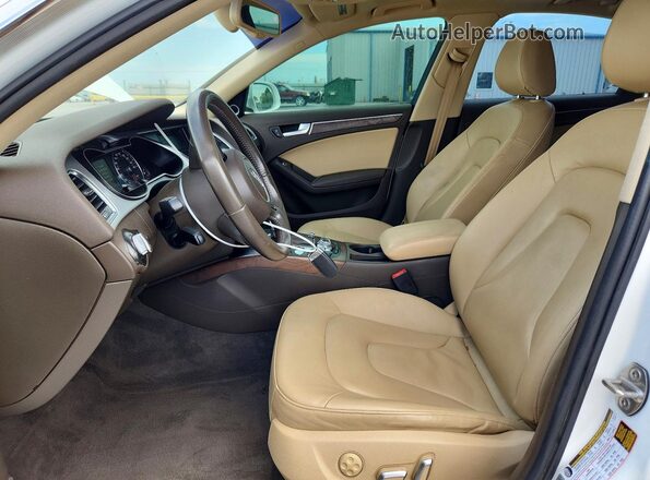 WAUFFAFL1GN007758 2016 AUDI A4 White Вид панелі приладів