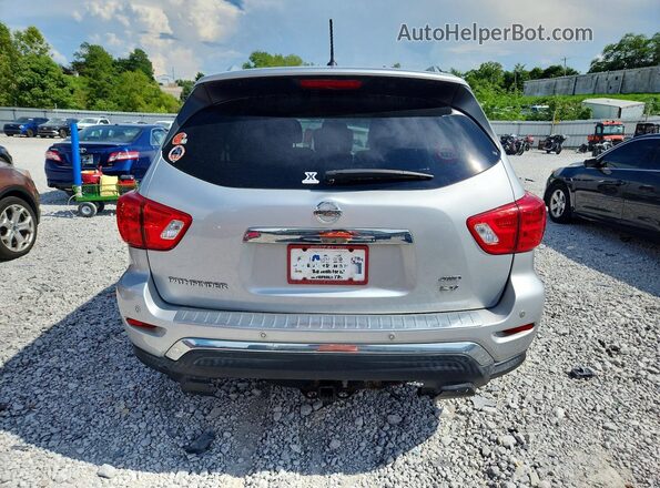 5N1DR2MM5HC659326 2017 NISSAN PATHFINDER Silver Widok wnętrza z przodu
