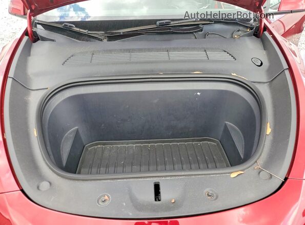 7SAYGDEE0RA233661 2024 TESLA MODEL Y Red Engine compartment view