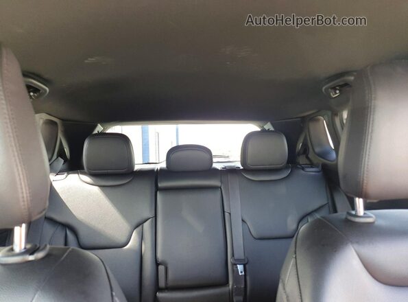 3C4NJDCN4TT188174 2026 JEEP COMPASS Silver Rear seats view