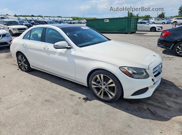 WDDWF4JB9HR252777 2017 MERCEDES-BENZ C White Դիմացի տեսք