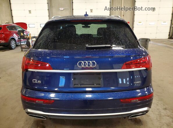 WA1EAAFY0P2008758 2023 AUDI Q5 Blue Front interior view