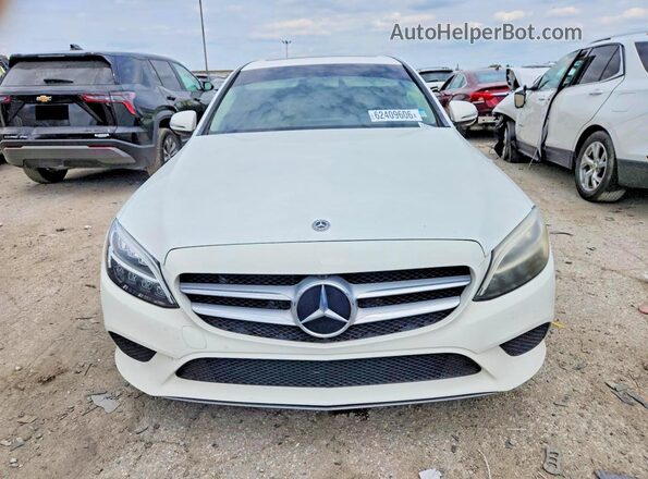 55SWF8DB4KU299675 2019 MERCEDES-BENZ C White Հետևի տեսք