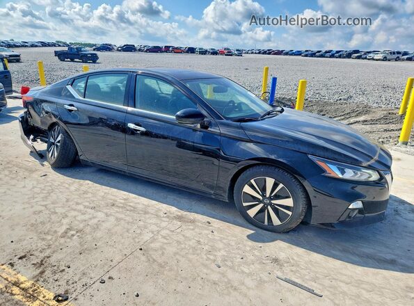 1N4BL4EV9KC248847 2019 NISSAN ALTIMA Black Rear view