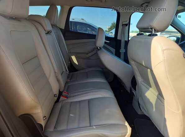 1FMCU0HD2JUA70503 2018 FORD ESCAPE Black Շարժիչի բաժամունքի տեսք