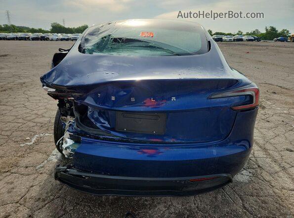 5YJ3E1EAXSF038068 2025 TESLA MODEL 3 Blue Widok wnętrza z przodu