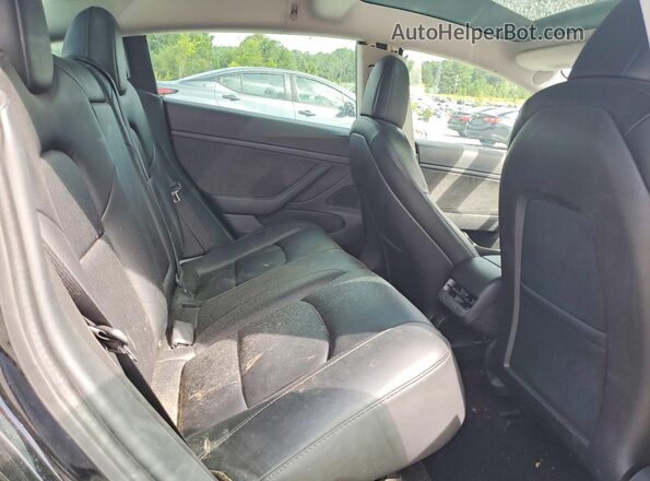 5YJ3E1EA0LF660776 2020 TESLA MODEL Black უკანა სალონის ხედი
