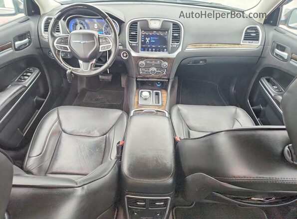2C3CCAEG7JH194155 2018 CHRYSLER 300 Silver Вид щитка приладів