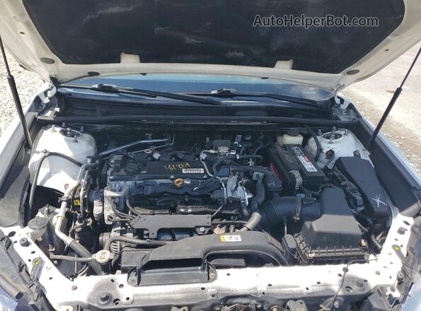 4T1B11HK4JU036992 2018 TOYOTA CAMRY White Engine compartment view