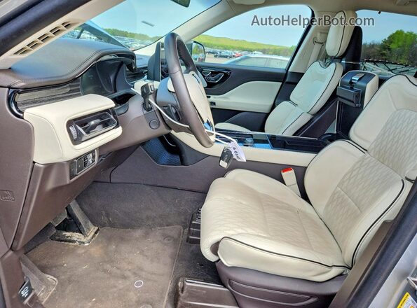 5LM5J9XC0PGL21358 2023 LINCOLN AVIATOR Серебряный Вид панели приборов