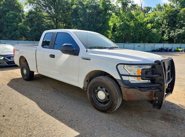 1FTFX1E51JKC65791 2018 FORD F150 White Front view