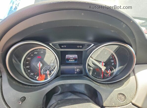 WDCTG4EB3JJ496542 2018 MERCEDES-BENZ GLA Black Հետևի նստատեղերի տեսք