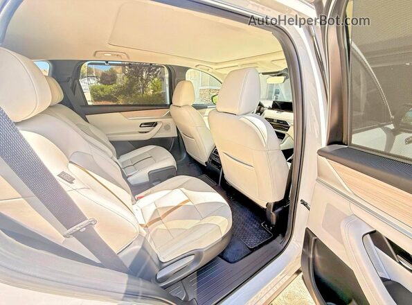 JM3KKEHA8R1181974 2024 MAZDA CX-90 Белый Вид салона спереди
