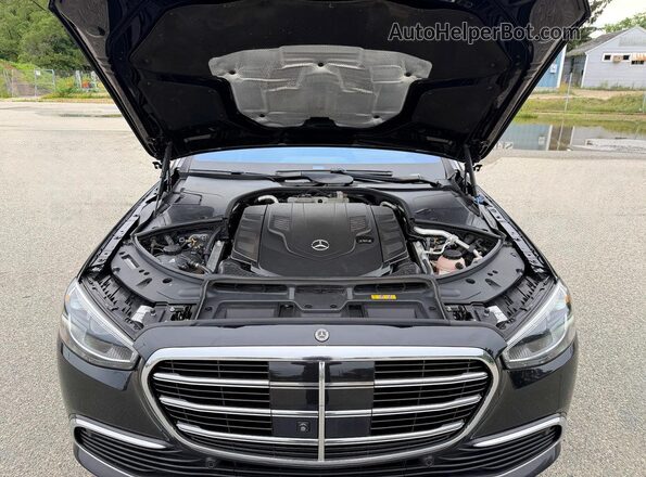 W1K6G7GB8MA052715 2021 MERCEDES-BENZ S Black Widok wnętrza z przodu